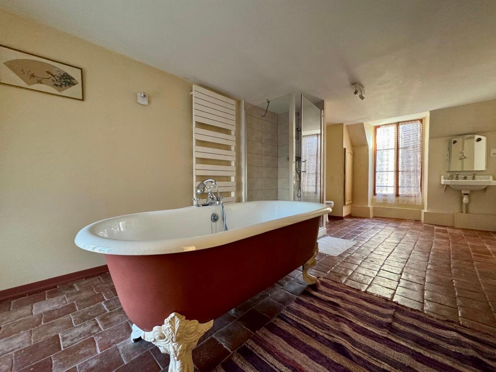 L'Escapade Place Voltaire Vermenton Room photo